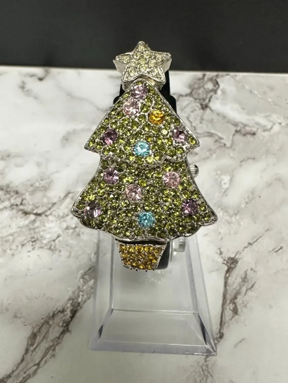 Quacker Factory Watch Women Rhinestone Christmas Tree Hidden Dial Working